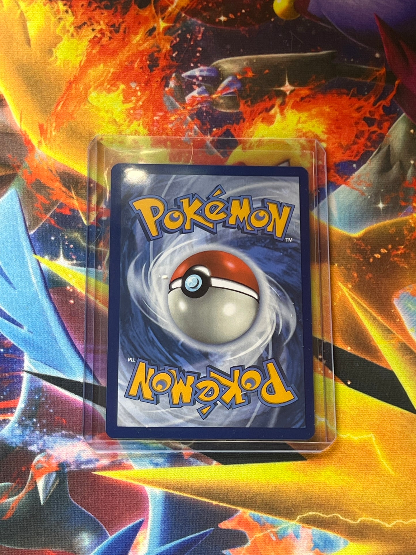 Vaporeon #22 Pokemon Prismatic Evolutions