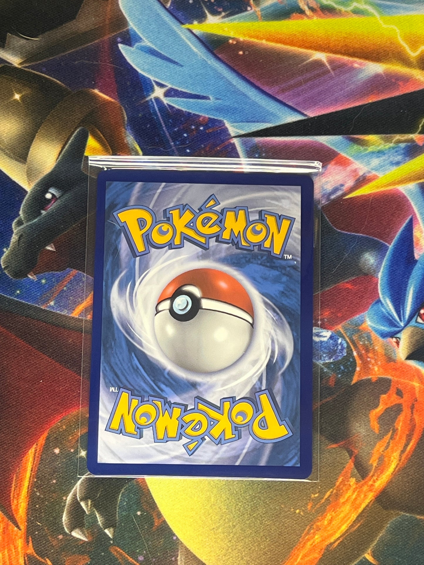 Togekiss VMAX #141 Pokemon Vivid Voltage