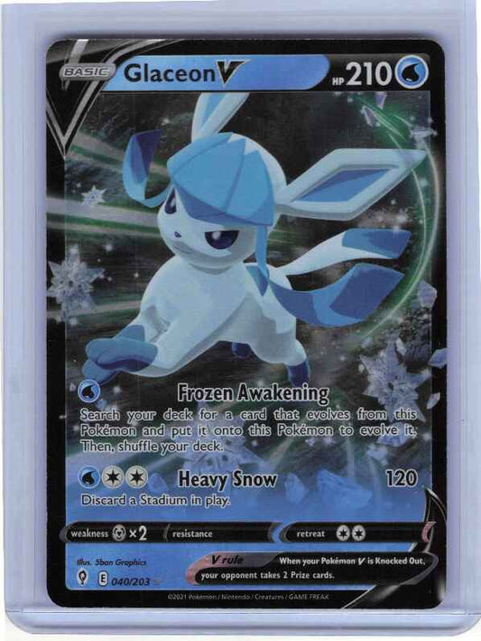 Glaceon V #040/203 SWSH07: Evolving Skies